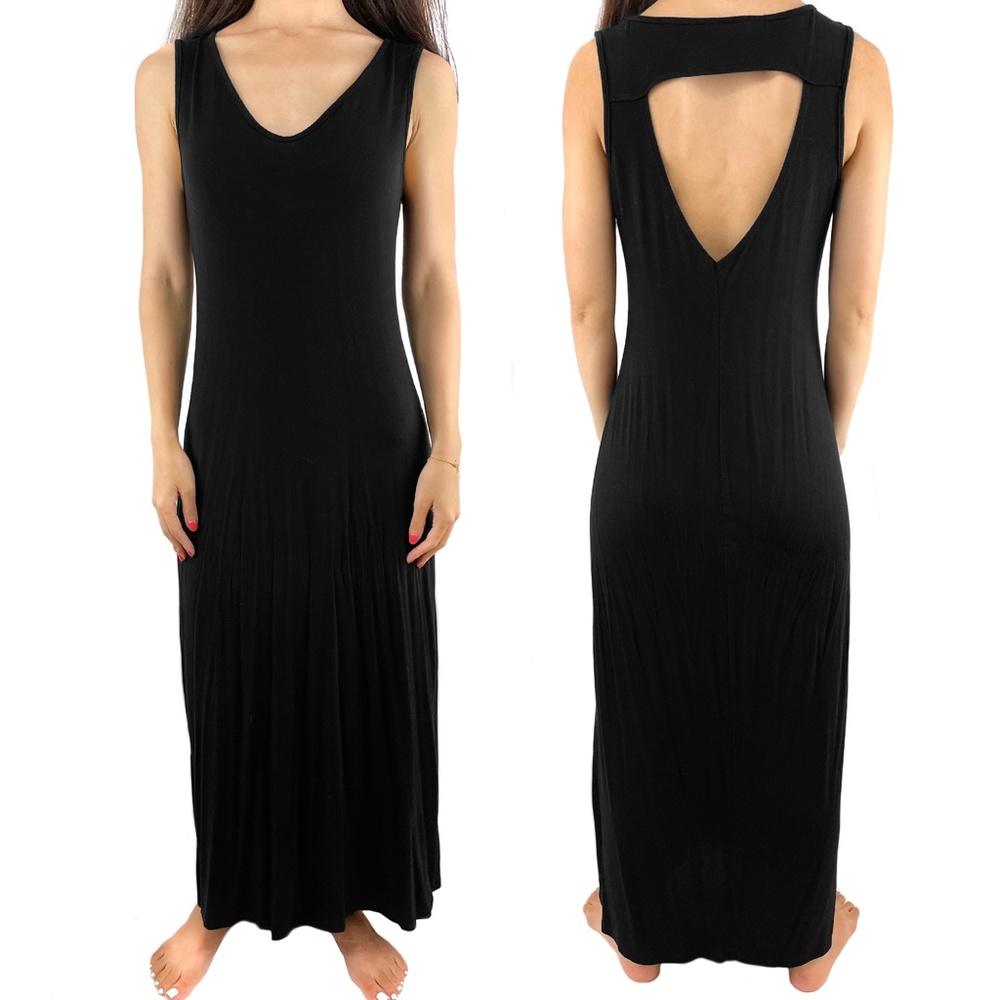 Black Solid Long Maxi Dress (Size M)